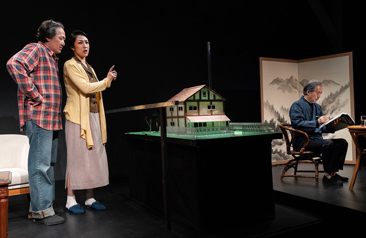 #31 カナダの人気劇作家ニコラス・ビヨンの最新作が東京で世界初演された訳――『隣の家－THE NEIGHBERS』――
